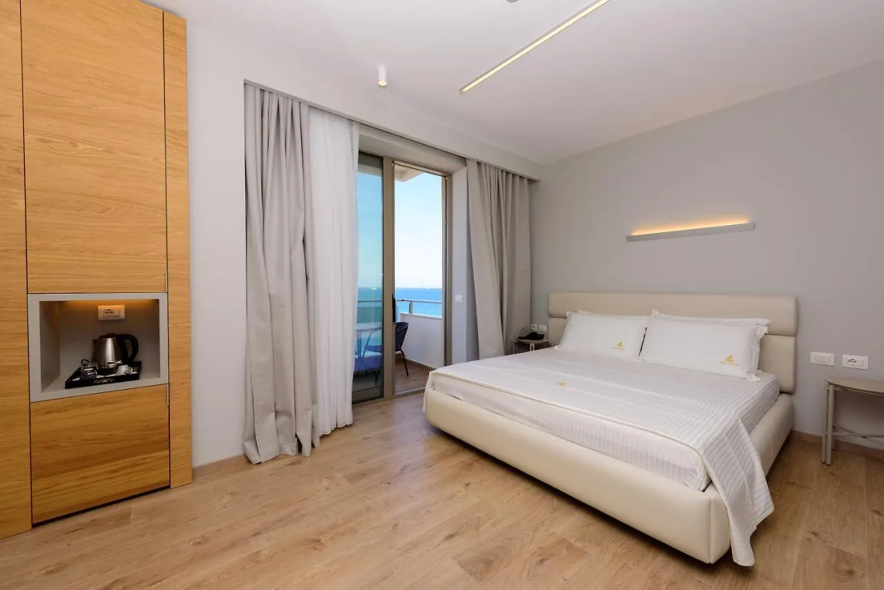 Navy Hotel Vlore