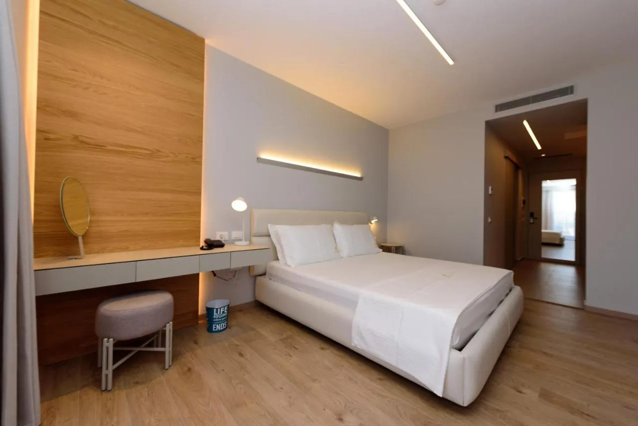 Navy Hotel Vlorë Albania