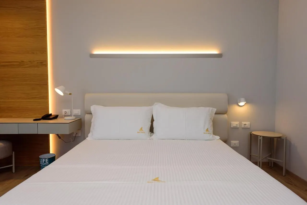 Navy Hotel Vlorë
